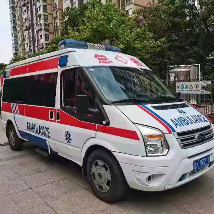 康乐长途救护车护送病人返乡